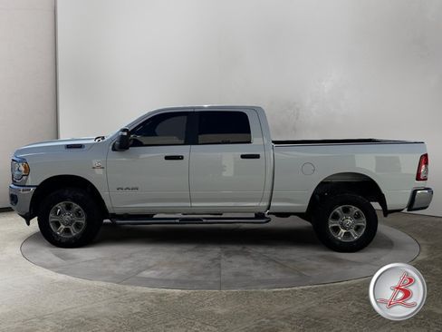 Used 2024 RAM 2500 Big Horn w/ Off Road Package AWD/4WD image 4