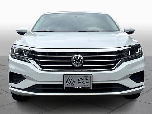 Used 2020 Volkswagen Passat 2.0T S image 3