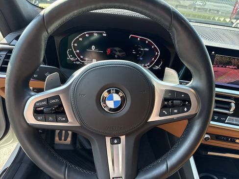 Used 2022 BMW 330i Sedan w/ M Sport Package RWD image 22