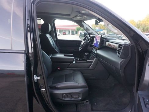 Used 2023 Toyota Sequoia TRD Pro AWD/4WD image 21