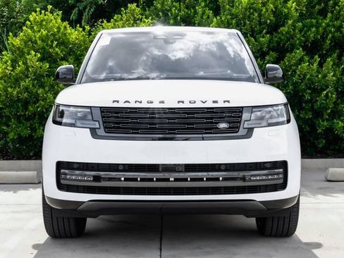 New 2026 Land Rover Range Rover SE AWD/4WD image 6