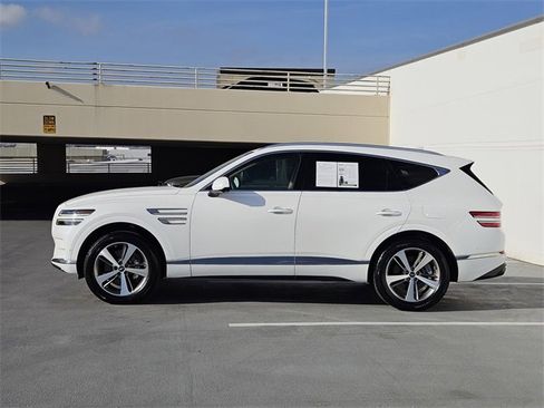 Used 2023 Genesis GV80 3.5T image 4