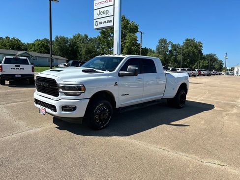Used 2024 RAM 3500 Laramie w/ Night Edition AWD/4WD image 1