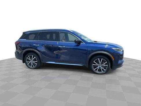 Used 2025 INFINITI QX60 Sensory w/ Vision Package AWD/4WD image 9