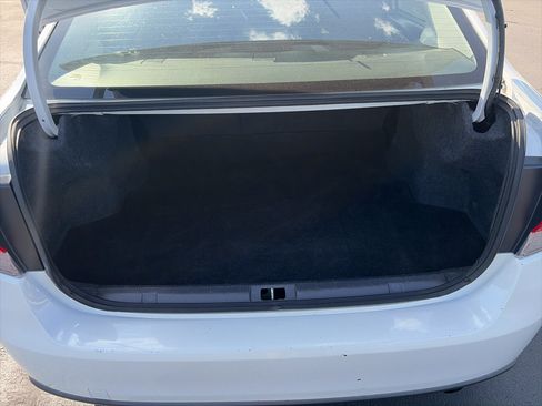 Used 2017 Subaru Impreza 2.0i AWD/4WD image 14