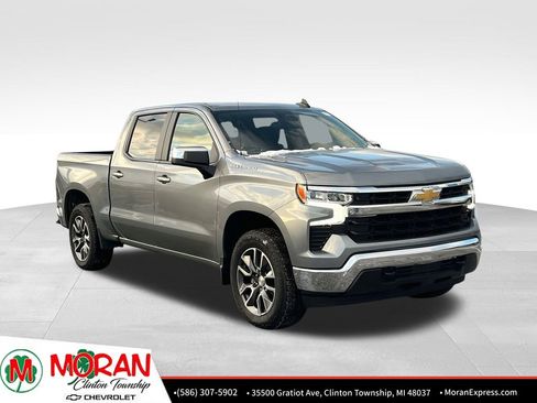 Used 2025 Chevrolet Silverado 1500 LT image 8