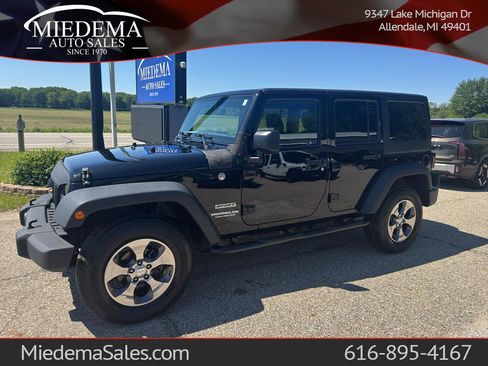 Used 2017 Jeep Wrangler Unlimited Sport w/ Quick Order Package 24S AWD/4WD image 1