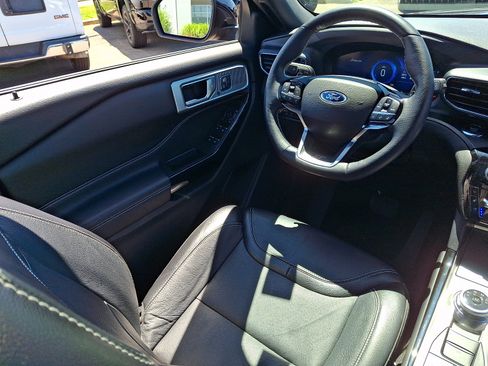 Certified 2022 Ford Explorer ST w/ Equipment Group 401A AWD/4WD image 13