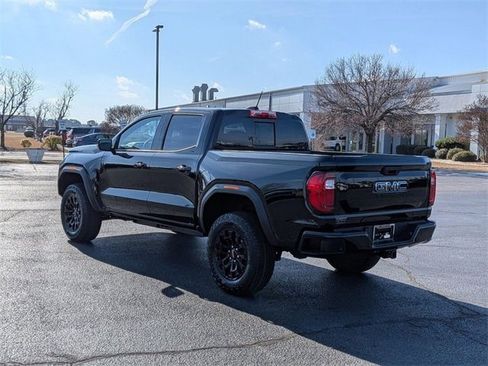 New 2026 GMC Canyon Elevation w/ Convenience Package image 5