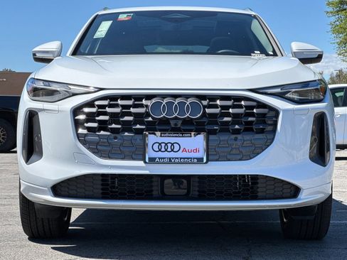 New 2025 Audi Q5 Premium image 6