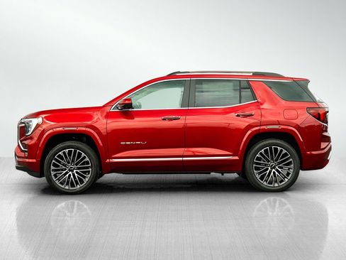New 2026 GMC Terrain Denali w/ LPO, Floor Liner Package image 4