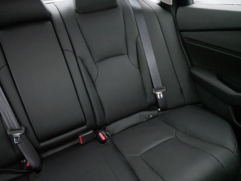 Certified 2025 Honda Accord Touring image 14