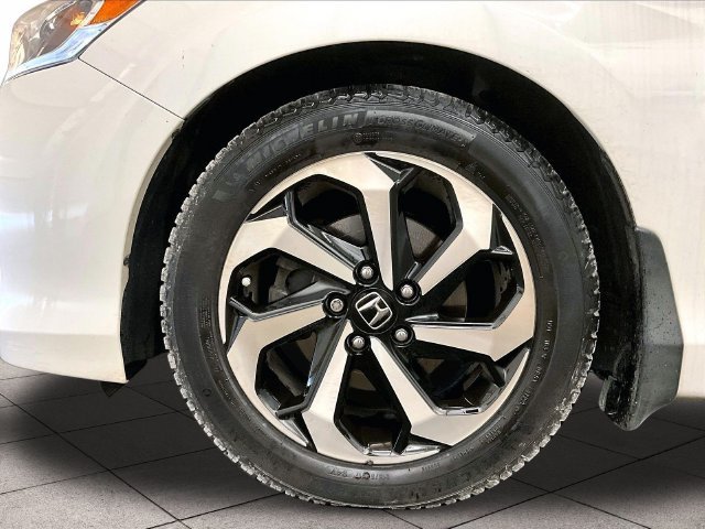 Used 2016 Honda Accord EX-L image 9