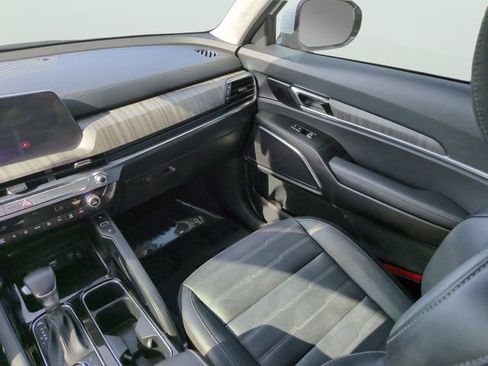 Used 2023 Kia Telluride SX Prestige AWD/4WD image 14