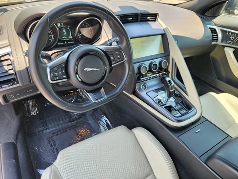 Used 2020 Jaguar F-TYPE Coupe RWD image 17