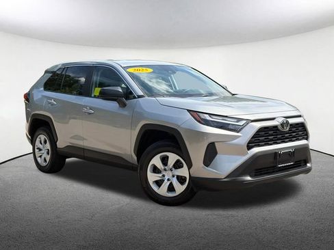 Certified 2025 Toyota RAV4 LE AWD/4WD image 2
