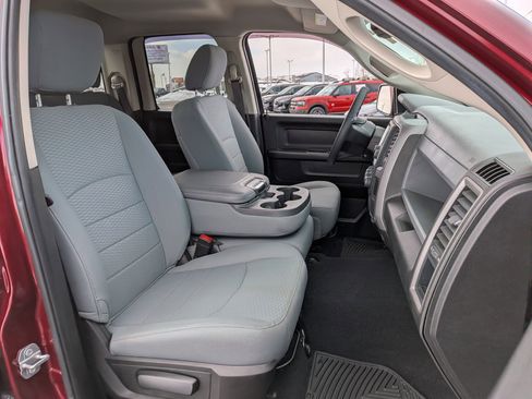 Used 2019 RAM 1500 Express image 21