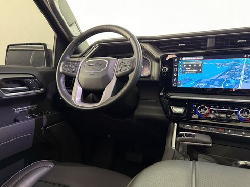 Used 2026 GMC Sierra 1500 Denali w/ Denali Reserve Package AWD/4WD image 29