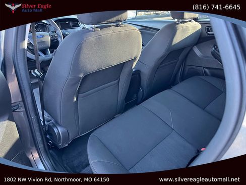 Used 2016 Ford Focus SE image 7
