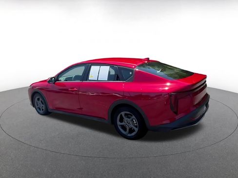 Used 2025 Kia K4 FWD image 8