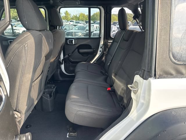 Used 2023 Jeep Wrangler Unlimited Sport AWD/4WD image 35