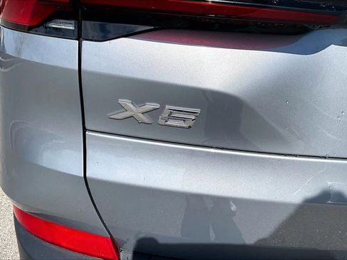 Used 2024 BMW X5 xDrive40i w/ Premium Package image 33