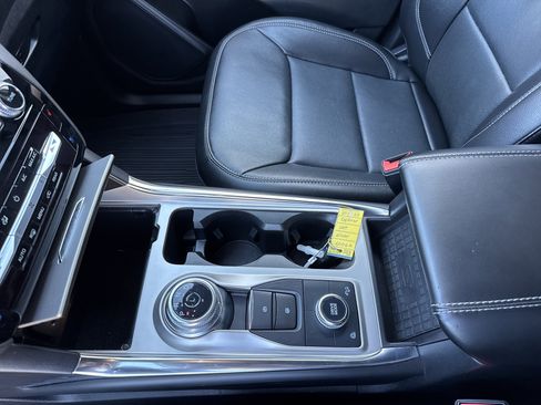 Certified 2022 Ford Explorer Limited image 39