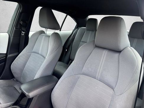 Used 2024 Toyota Corolla SE FWD image 14