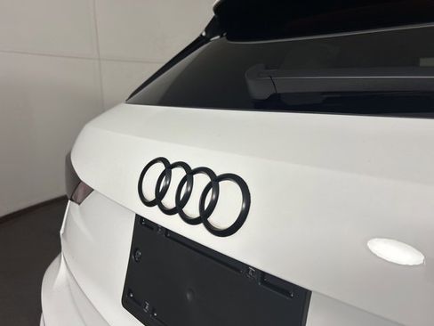 Used 2021 Audi Q3 2.0T Premium Plus w/ Premium Plus Package image 17