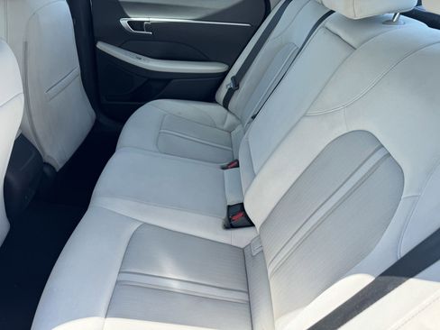 Used 2024 Hyundai Sonata SEL FWD image 12