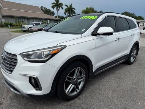 Used 2017 Hyundai Santa Fe Limited FWD image 3