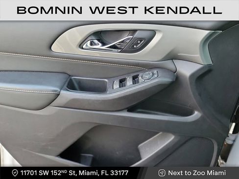 Used 2020 Chevrolet Traverse LS image 27