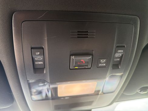 Used 2025 Lexus IS 350 F Sport RWD image 5