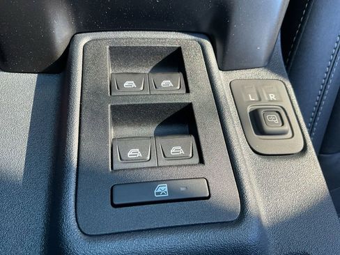 New 2025 Ford Bronco Badlands AWD/4WD image 16