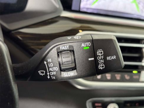 Used 2023 BMW X5 xDrive40i w/ Premium Package image 24