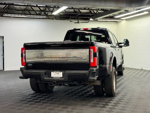 Used 2024 Ford F350 Platinum image 2