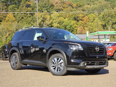 New 2025 Nissan Pathfinder SL