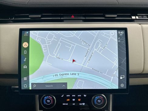 Certified 2023 Land Rover Range Rover SE image 25