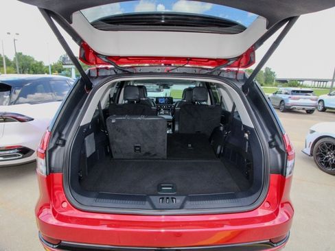 Used 2025 Lincoln Aviator Reserve w/ Equipment Group 201A AWD/4WD image 5