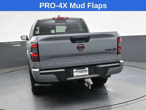 Used 2023 Nissan Frontier PRO-4X w/ Tow Package AWD/4WD image 6