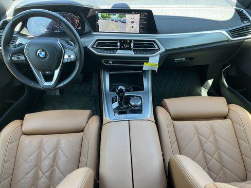 Used 2023 BMW X5 xDrive40i w/ Parking Assistance Package image 3