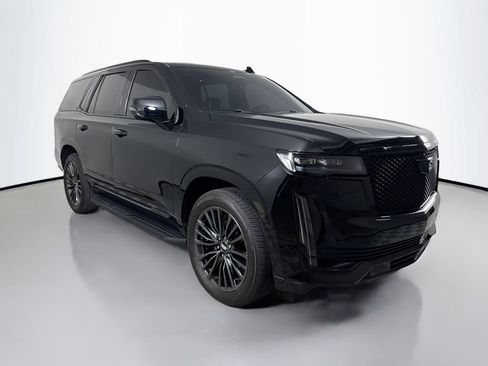 Used 2021 Cadillac Escalade Sport Platinum w/ Heavy-Duty Trailer Package AWD/4WD image 3