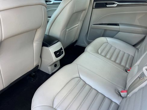 Certified 2020 Ford Fusion SEL FWD image 13