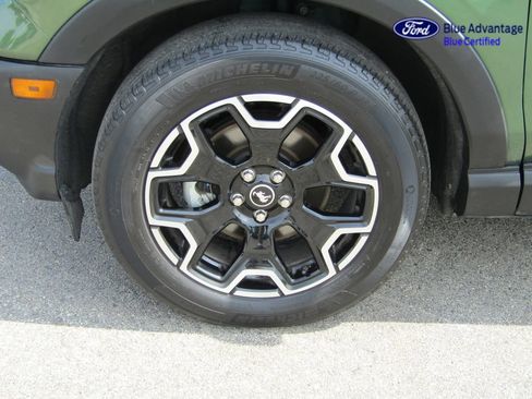 Certified 2025 Ford Bronco Sport Outer Banks w/ Outer Banks Tech Package+ AWD/4WD image 43