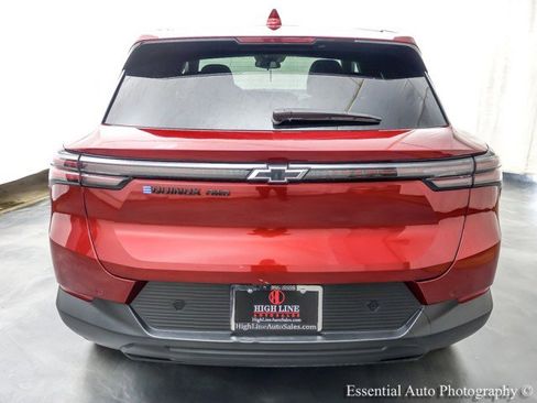 Used 2025 Chevrolet Equinox EV LT w/ Comfort Package image 7