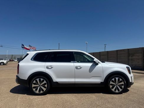 Used 2020 Kia Telluride S w/ S 8 Passenger Seating Package FWD image 24