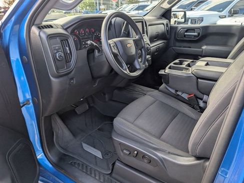 Certified 2022 Chevrolet Silverado 1500 Custom image 5