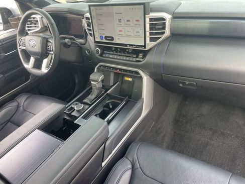 Used 2024 Toyota Tundra Platinum image 12