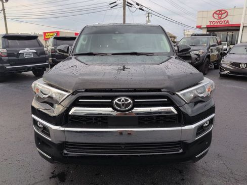 Certified 2022 Toyota 4Runner Limited RWD image 8