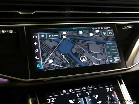 Used 2022 Audi Q8 Premium Plus image 20